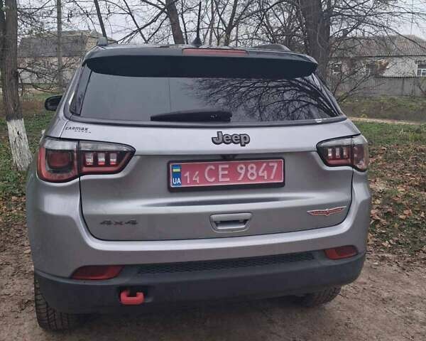 Серый Джип Компас, объемом двигателя 2.4 л и пробегом 112 тыс. км за 15800 $, фото 4 на Automoto.ua