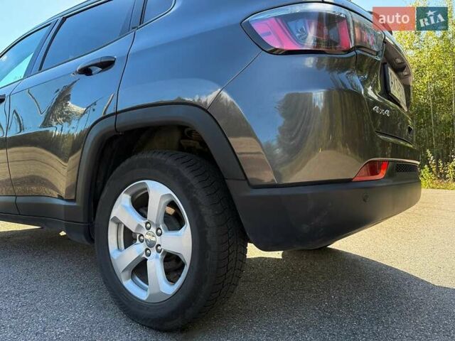 Серый Джип Компас, объемом двигателя 2.36 л и пробегом 48 тыс. км за 17900 $, фото 7 на Automoto.ua