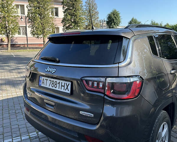 Серый Джип Компас, объемом двигателя 2.36 л и пробегом 100 тыс. км за 15700 $, фото 25 на Automoto.ua