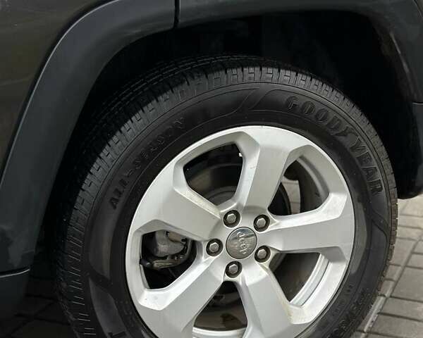 Сірий Джип Compass, об'ємом двигуна 2.36 л та пробігом 60 тис. км за 14700 $, фото 8 на Automoto.ua