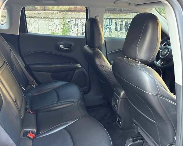Серый Джип Компас, объемом двигателя 2.36 л и пробегом 67 тыс. км за 16900 $, фото 1 на Automoto.ua