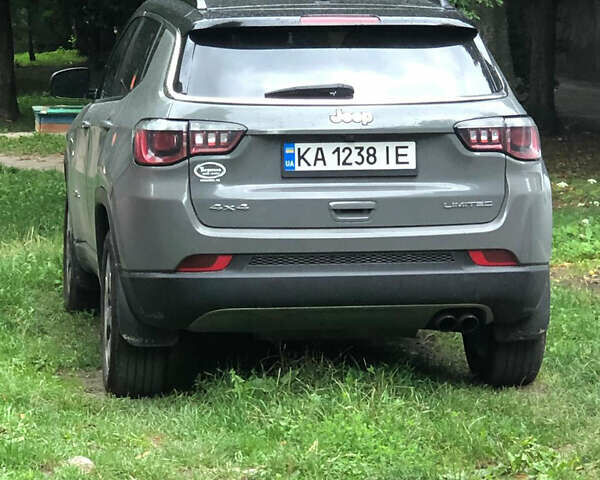 Сірий Джип Compass, об'ємом двигуна 2.4 л та пробігом 99 тис. км за 17299 $, фото 5 на Automoto.ua