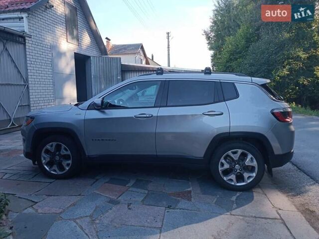 Сірий Джип Compass, об'ємом двигуна 2.4 л та пробігом 132 тис. км за 16800 $, фото 2 на Automoto.ua