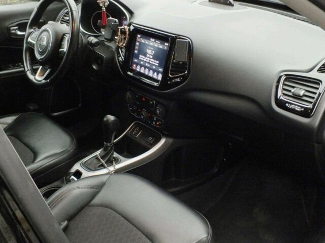 Сірий Джип Compass, об'ємом двигуна 2.4 л та пробігом 78 тис. км за 9800 $, фото 8 на Automoto.ua