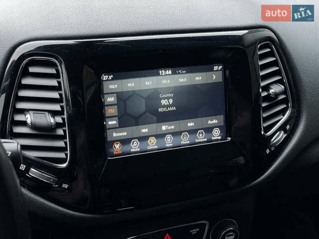 Серый Джип Компас, объемом двигателя 2.36 л и пробегом 116 тыс. км за 14700 $, фото 76 на Automoto.ua