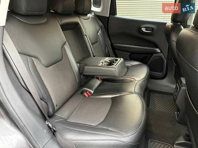 Серый Джип Компас, объемом двигателя 2.36 л и пробегом 94 тыс. км за 16990 $, фото 11 на Automoto.ua