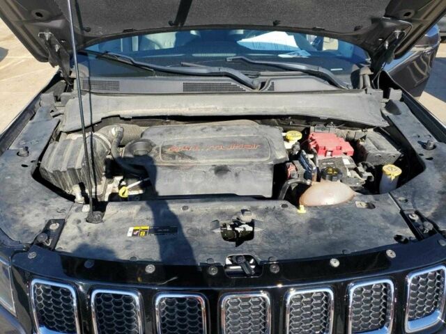 Серый Джип Компас, объемом двигателя 2.4 л и пробегом 65 тыс. км за 3000 $, фото 10 на Automoto.ua