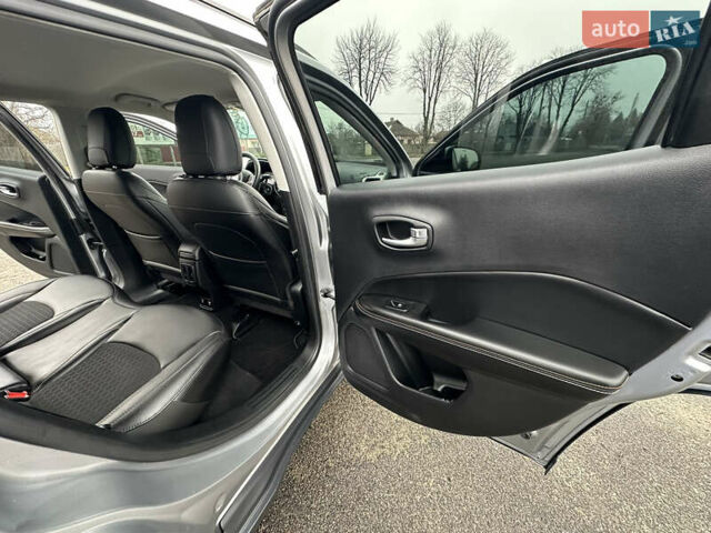 Серый Джип Компас, объемом двигателя 2.4 л и пробегом 31 тыс. км за 15599 $, фото 24 на Automoto.ua