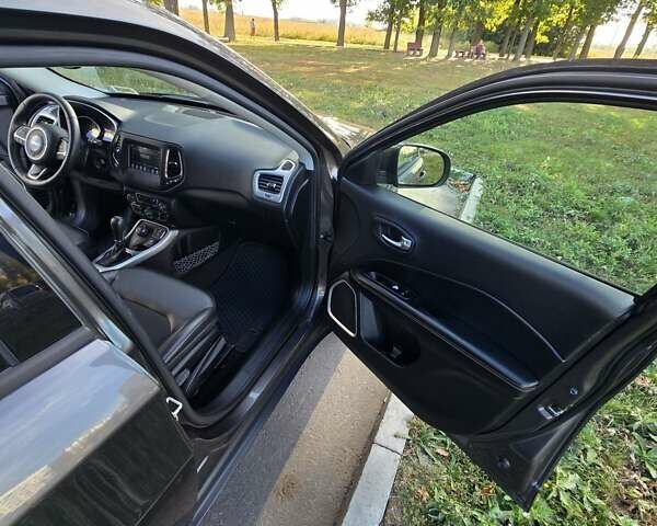 Сірий Джип Compass, об'ємом двигуна 2.36 л та пробігом 175 тис. км за 15200 $, фото 29 на Automoto.ua