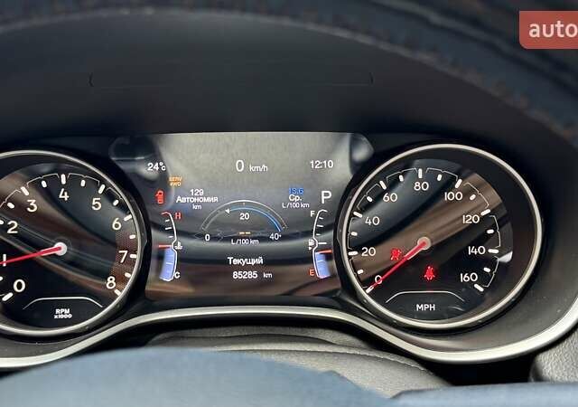 Серый Джип Компас, объемом двигателя 2.36 л и пробегом 85 тыс. км за 17500 $, фото 24 на Automoto.ua