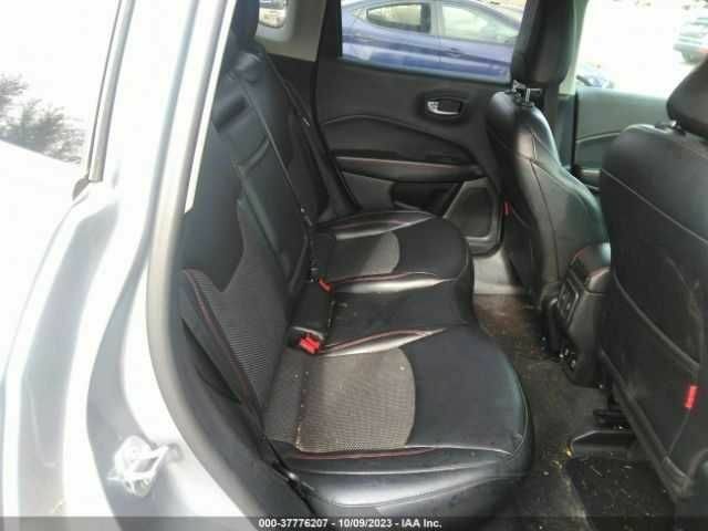 Серый Джип Компас, объемом двигателя 2.4 л и пробегом 23 тыс. км за 4500 $, фото 6 на Automoto.ua