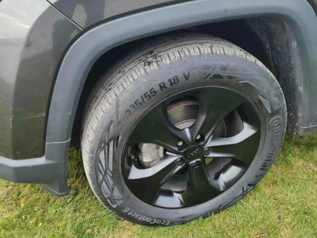 Серый Джип Компас, объемом двигателя 2.4 л и пробегом 101 тыс. км за 9600 $, фото 7 на Automoto.ua