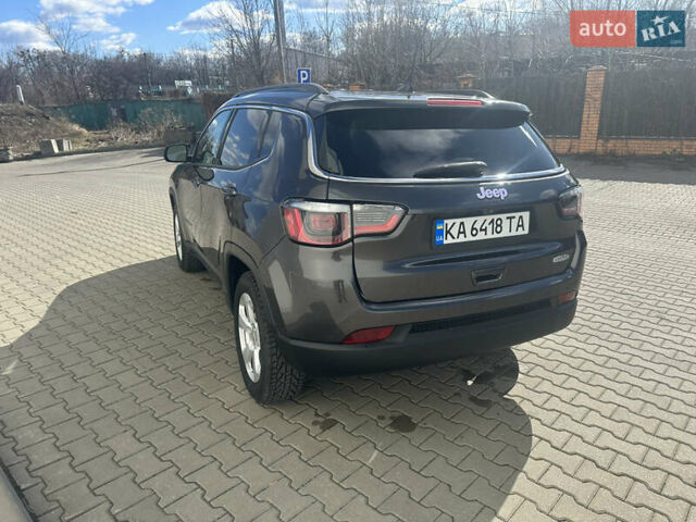 Серый Джип Компас, объемом двигателя 2.4 л и пробегом 66 тыс. км за 16200 $, фото 12 на Automoto.ua