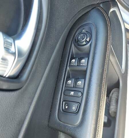 Джип Compass 2019 у Одесі на Automoto.ua Сірий Джип Compass, об'ємом двигуна 2.36 л та пробігом 148 тис. км за 17000 $, фото 2 на Automoto.ua