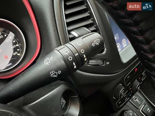 Сірий Джип Compass, об'ємом двигуна 2.36 л та пробігом 130 тис. км за 15990 $, фото 14 на Automoto.ua