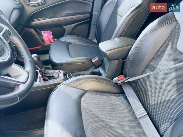 Сірий Джип Compass, об'ємом двигуна 2.36 л та пробігом 130 тис. км за 17600 $, фото 47 на Automoto.ua