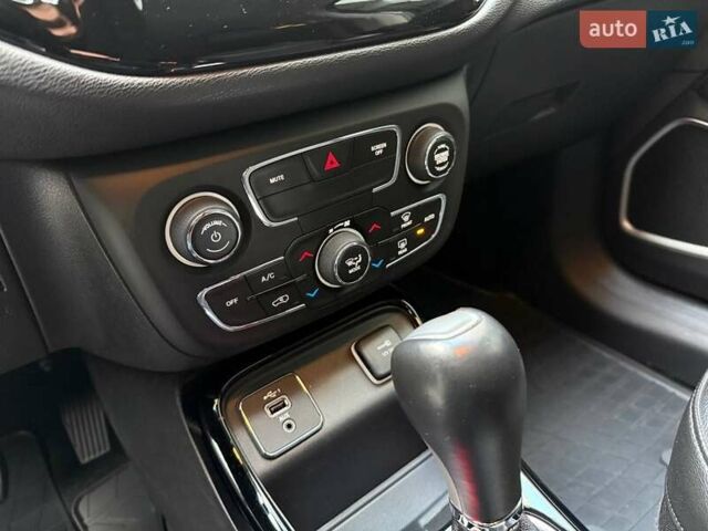 Сірий Джип Compass, об'ємом двигуна 2.36 л та пробігом 94 тис. км за 15990 $, фото 22 на Automoto.ua