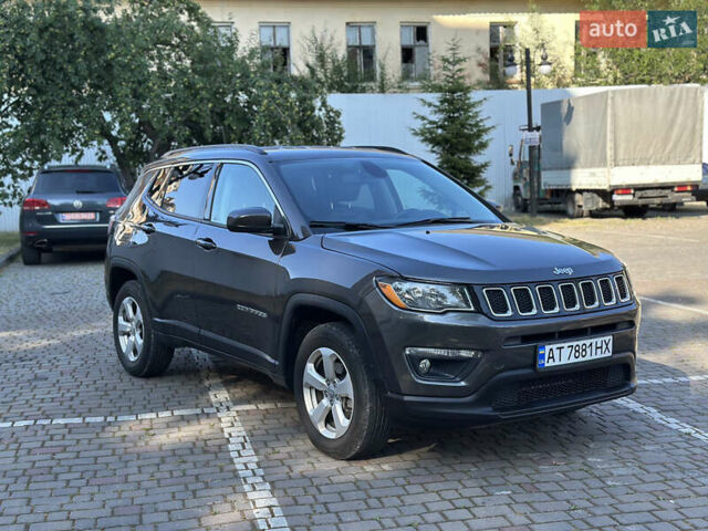 Серый Джип Компас, объемом двигателя 2.36 л и пробегом 100 тыс. км за 15700 $, фото 8 на Automoto.ua