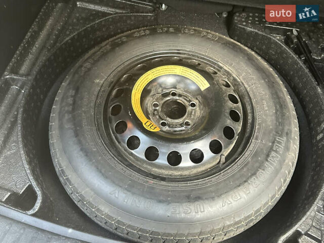 Серый Джип Компас, объемом двигателя 2.36 л и пробегом 135 тыс. км за 15100 $, фото 9 на Automoto.ua