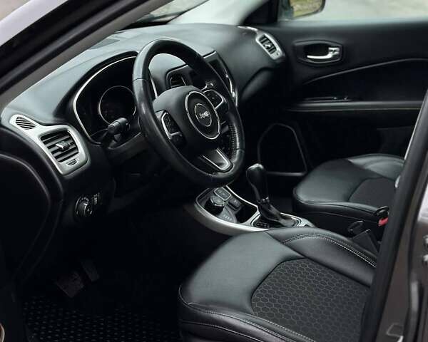 Сірий Джип Compass, об'ємом двигуна 2.36 л та пробігом 60 тис. км за 14700 $, фото 26 на Automoto.ua