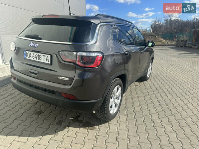 Серый Джип Компас, объемом двигателя 2.4 л и пробегом 66 тыс. км за 16200 $, фото 6 на Automoto.ua