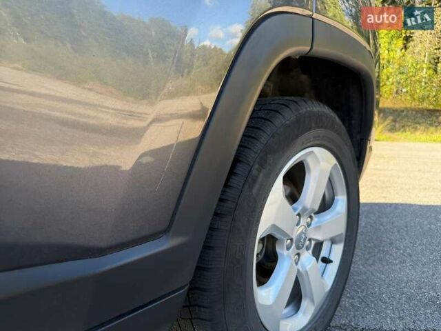 Серый Джип Компас, объемом двигателя 2.36 л и пробегом 48 тыс. км за 17900 $, фото 8 на Automoto.ua