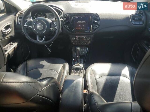 Сірий Джип Compass, об'ємом двигуна 2.4 л та пробігом 112 тис. км за 13140 $, фото 7 на Automoto.ua