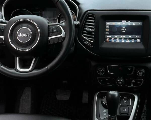 Сірий Джип Compass, об'ємом двигуна 2.36 л та пробігом 60 тис. км за 14700 $, фото 11 на Automoto.ua