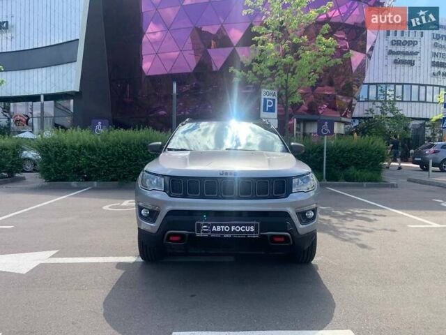 Серый Джип Компас, объемом двигателя 2.36 л и пробегом 130 тыс. км за 17990 $, фото 1 на Automoto.ua