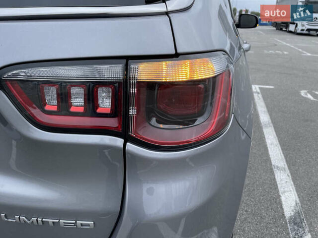 Сірий Джип Compass, об'ємом двигуна 2.36 л та пробігом 187 тис. км за 17700 $, фото 15 на Automoto.ua