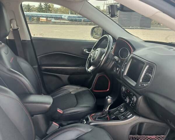 Серый Джип Компас, объемом двигателя 2.4 л и пробегом 111 тыс. км за 16500 $, фото 4 на Automoto.ua