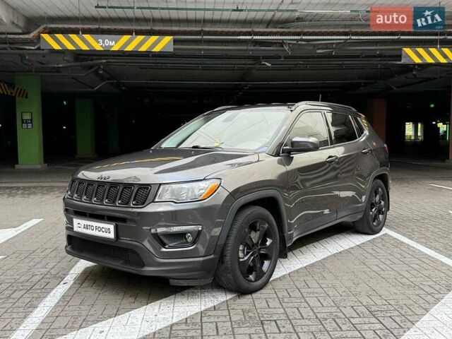 Сірий Джип Compass, об'ємом двигуна 2.36 л та пробігом 94 тис. км за 15990 $, фото 3 на Automoto.ua