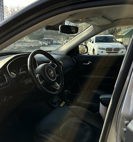 Серый Джип Компас, объемом двигателя 2.4 л и пробегом 94 тыс. км за 14900 $, фото 9 на Automoto.ua