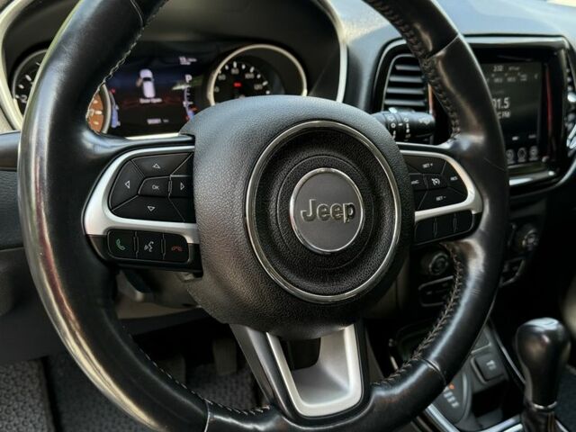 Сірий Джип Compass, об'ємом двигуна 2.4 л та пробігом 96 тис. км за 17500 $, фото 5 на Automoto.ua