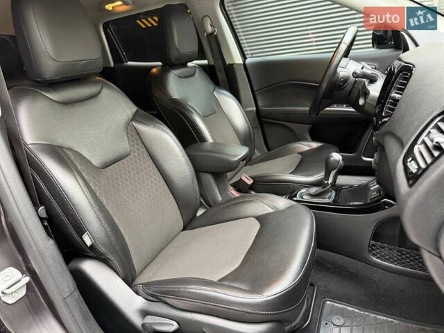 Сірий Джип Compass, об'ємом двигуна 2.36 л та пробігом 94 тис. км за 15990 $, фото 12 на Automoto.ua