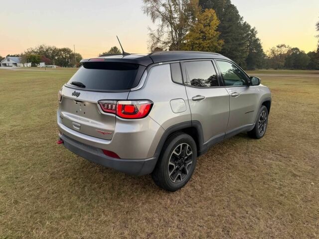 Серый Джип Компас, объемом двигателя 2.4 л и пробегом 38 тыс. км за 10000 $, фото 4 на Automoto.ua