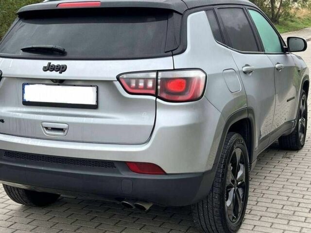 Джип Compass 2019 у Києві на Automoto.ua Сірий Джип Compass, об'ємом двигуна 2.4 л та пробігом 67 тис. км за 9800 $, фото 5 на Automoto.ua