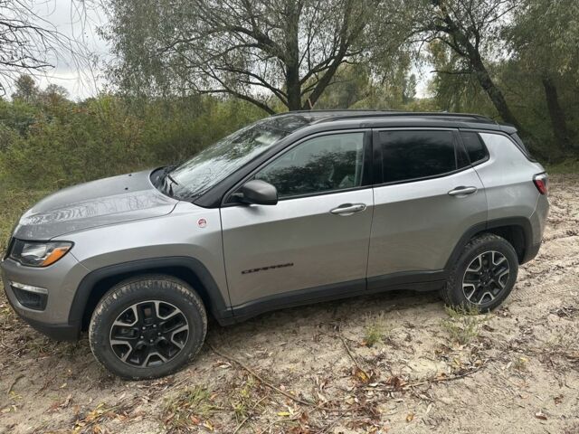 Серый Джип Компас, объемом двигателя 2.4 л и пробегом 135 тыс. км за 14200 $, фото 2 на Automoto.ua