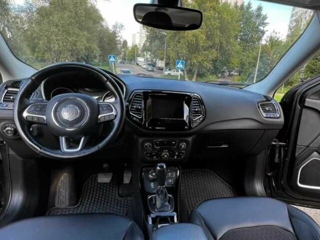 Серый Джип Компас, объемом двигателя 0 л и пробегом 98 тыс. км за 14000 $, фото 4 на Automoto.ua