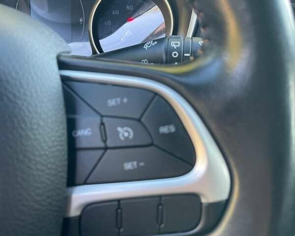 Серый Джип Компас, объемом двигателя 2.36 л и пробегом 58 тыс. км за 14700 $, фото 9 на Automoto.ua
