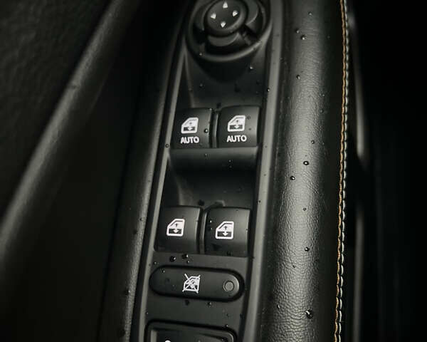 Серый Джип Компас, объемом двигателя 2.4 л и пробегом 40 тыс. км за 16800 $, фото 15 на Automoto.ua