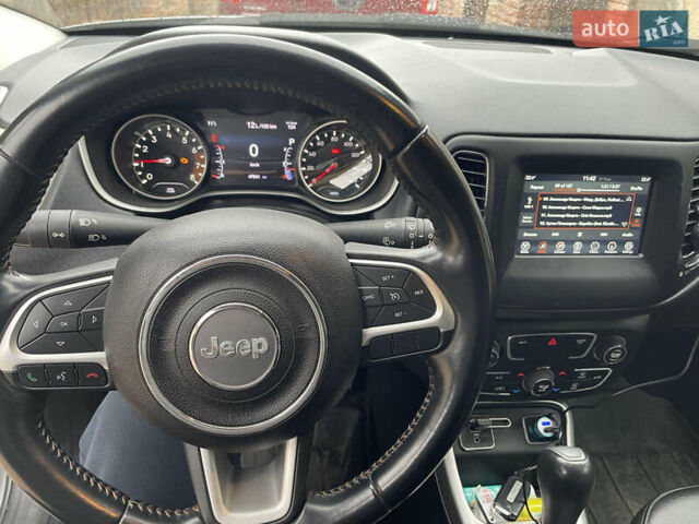 Серый Джип Компас, объемом двигателя 2.36 л и пробегом 48 тыс. км за 15500 $, фото 4 на Automoto.ua