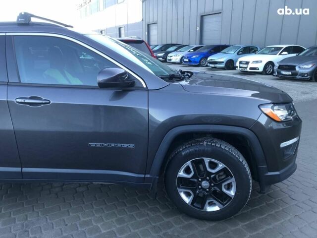 Серый Джип Компас, объемом двигателя 2.4 л и пробегом 96 тыс. км за 15290 $, фото 10 на Automoto.ua