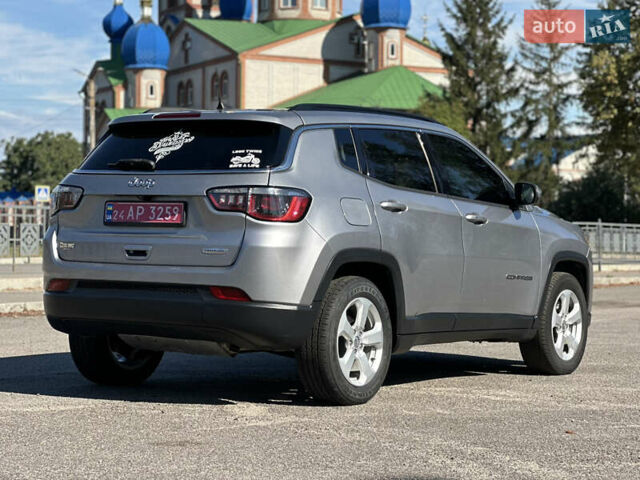 Серый Джип Компас, объемом двигателя 2.4 л и пробегом 31 тыс. км за 16400 $, фото 5 на Automoto.ua