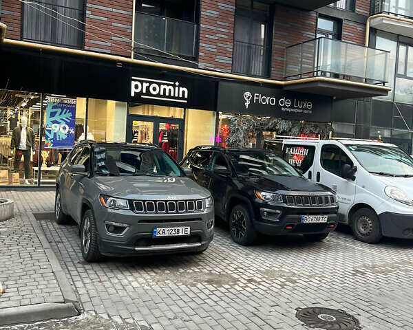 Сірий Джип Compass, об'ємом двигуна 2.4 л та пробігом 99 тис. км за 17299 $, фото 24 на Automoto.ua