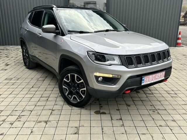 Серый Джип Компас, объемом двигателя 2.4 л и пробегом 160 тыс. км за 13500 $, фото 2 на Automoto.ua