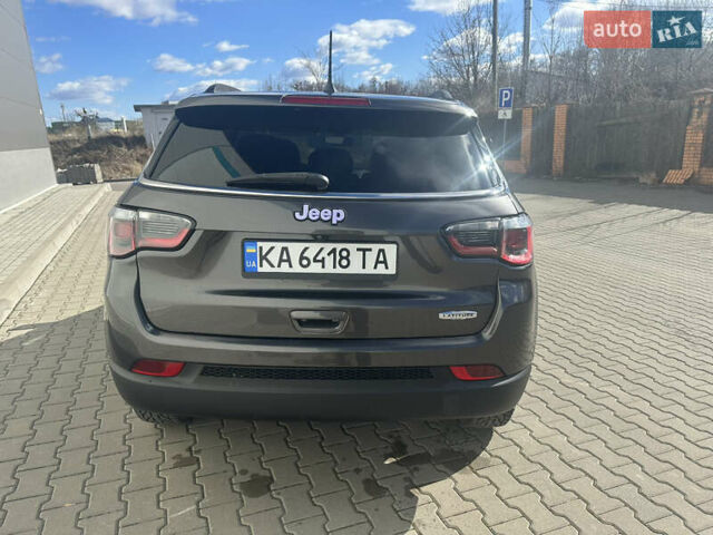 Серый Джип Компас, объемом двигателя 2.4 л и пробегом 66 тыс. км за 16200 $, фото 11 на Automoto.ua