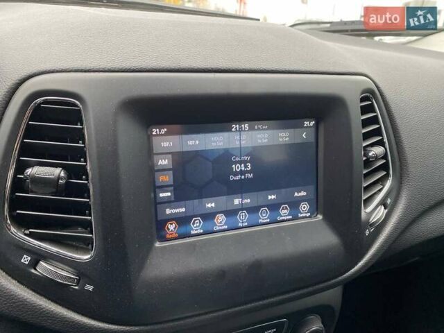 Джип Compass 2019 у Львові на Automoto.ua Сірий Джип Compass, об'ємом двигуна 2.36 л та пробігом 106 тис. км за 15300 $, фото 14 на Automoto.ua