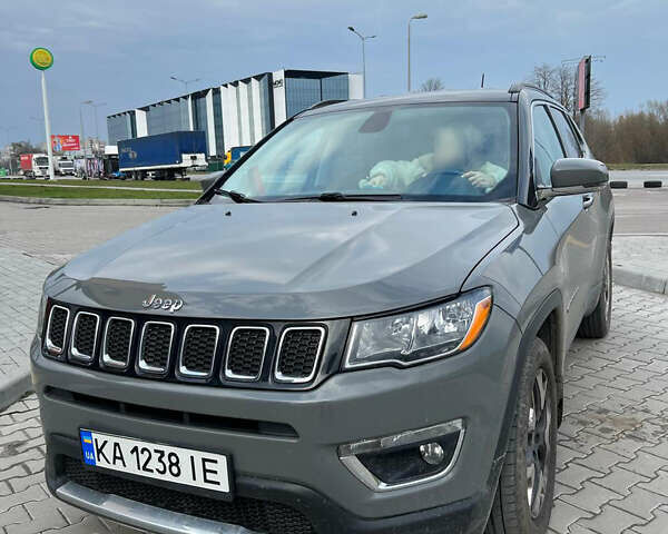 Сірий Джип Compass, об'ємом двигуна 2.4 л та пробігом 99 тис. км за 17299 $, фото 16 на Automoto.ua