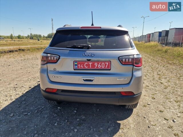 Сірий Джип Compass, об'ємом двигуна 2.36 л та пробігом 138 тис. км за 13800 $, фото 6 на Automoto.ua